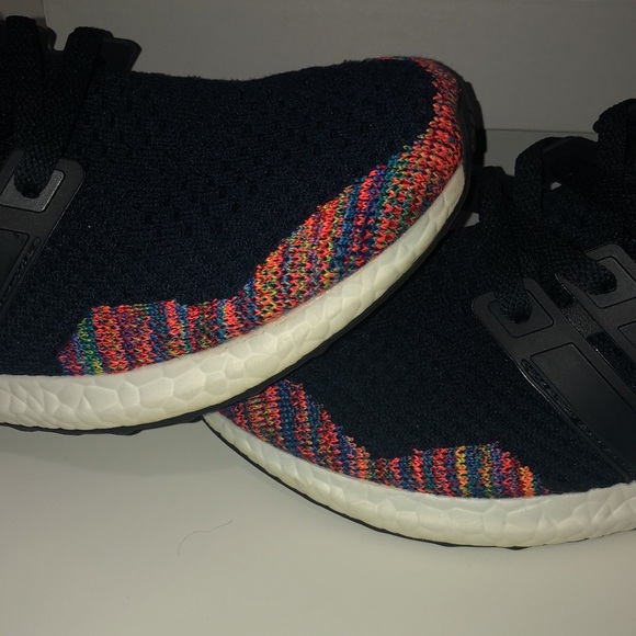 Adidas Ultraboost 1.0 Chinese New Year - Picture 3 of 7